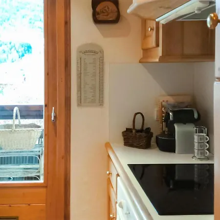 3 Bedroom Stunning In Megeve