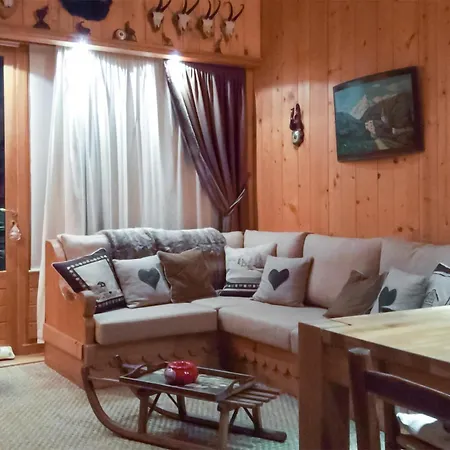 3 Bedroom Stunning In Apartment
