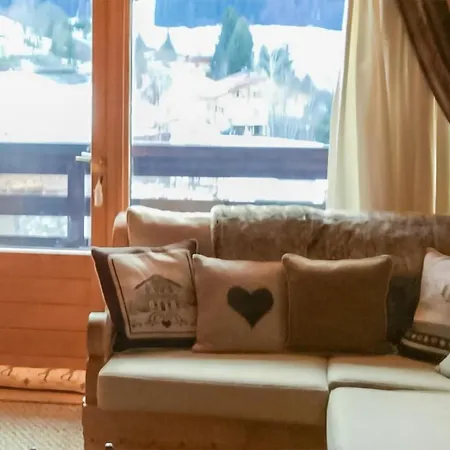 Apartment 3 Bedroom Stunning In